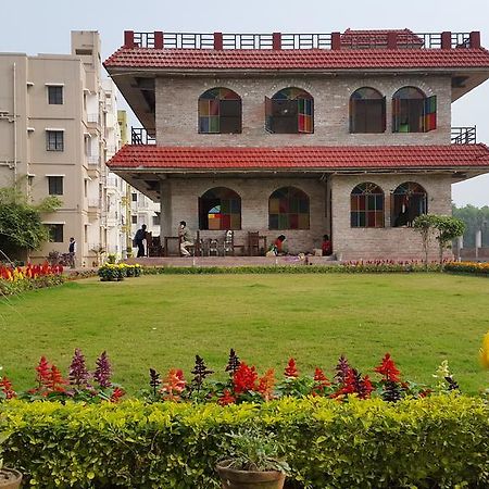 Hotel Panthashala Santiniketan Sri Niketan Exterior foto